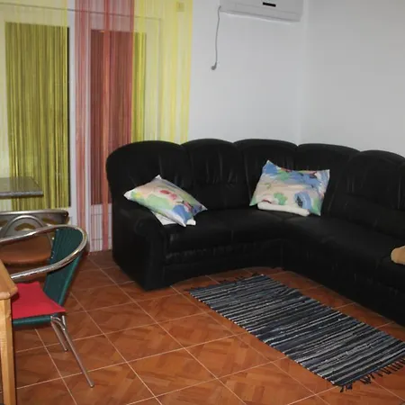 Apartments Miletic J-I Vodice Room photo