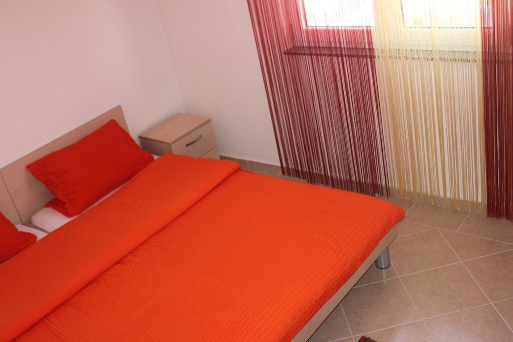 Miletic J-i Apartment Vodice