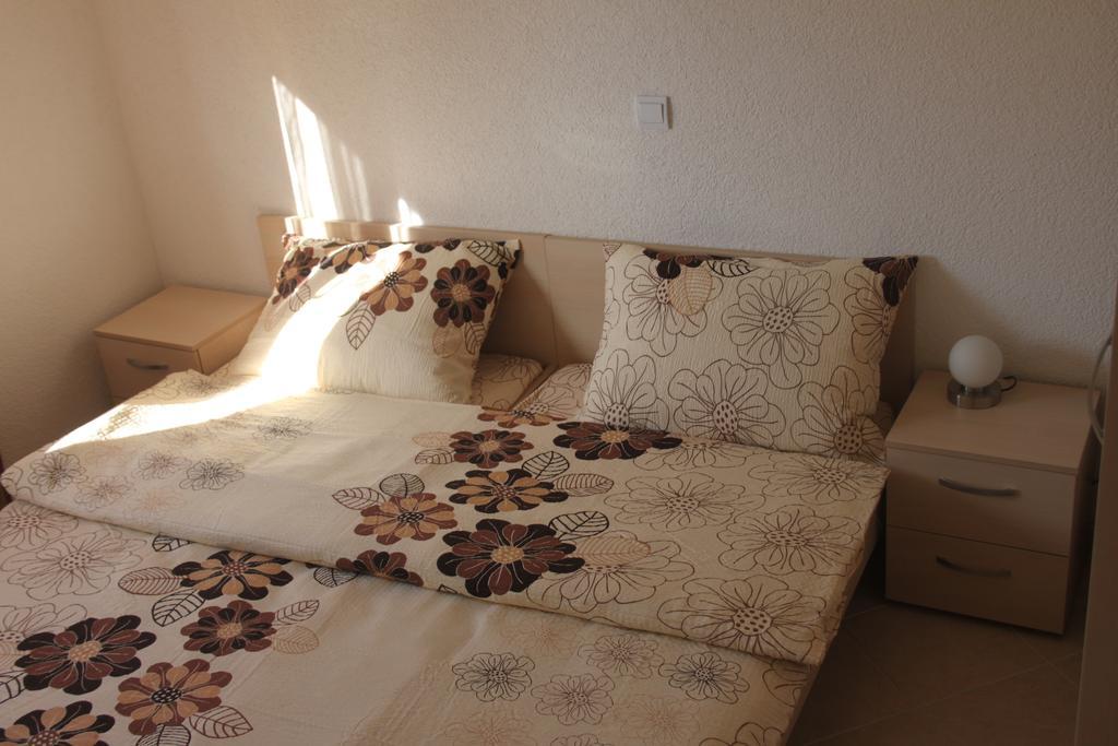 Apartment Miletic J-i