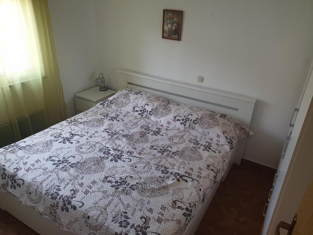 Apartment Miletic J-i *